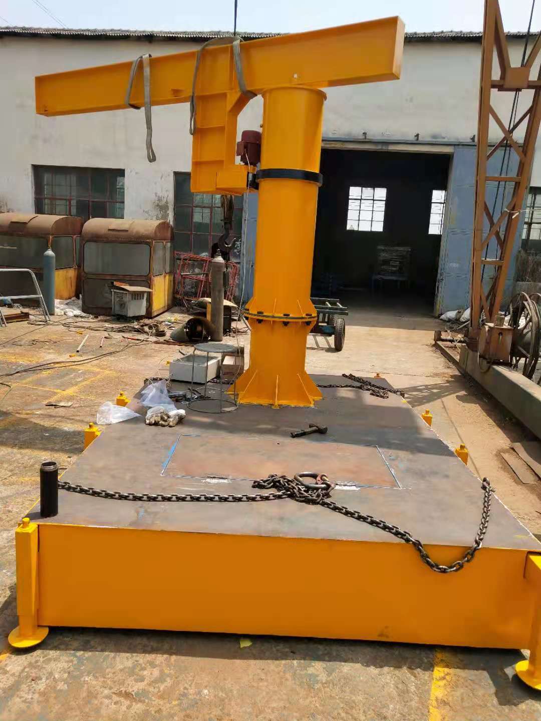 移動懸臂吊起重機(jī)